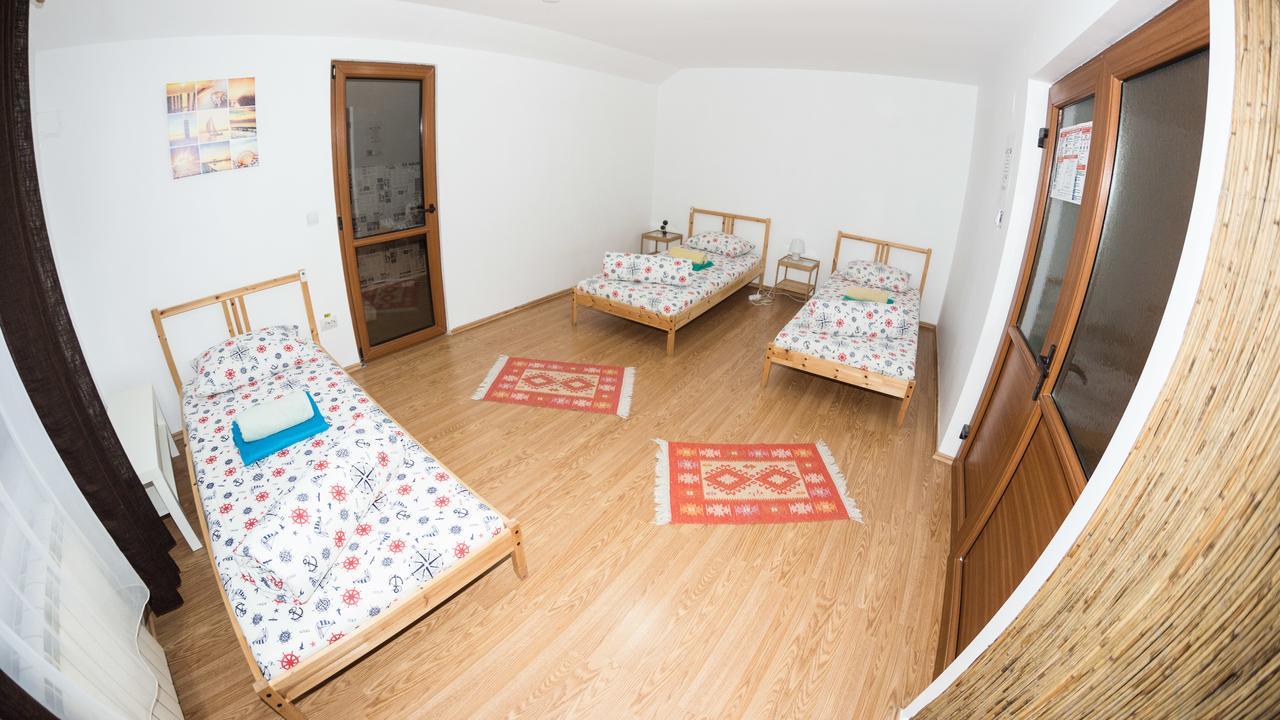 Exit Routine Hostel Temešvár Exteriér fotografie